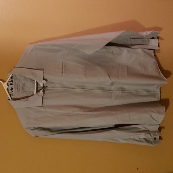 NWOT Calvin Klein Dress Shirt - Picture 1 of 5